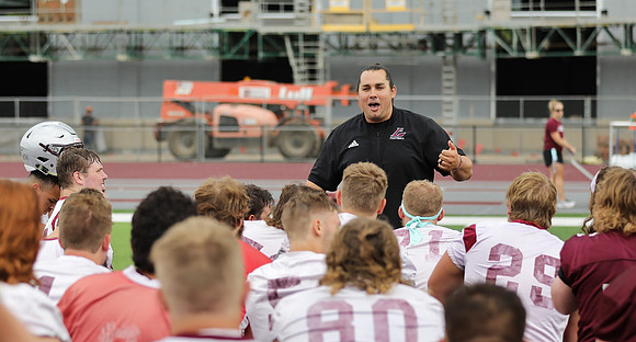 Coach Matt Janus (25)