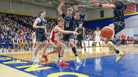 3-13-25 Sectional Semifinal vs. Kettle Moraine (53)
