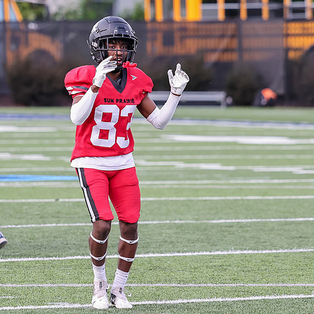 83 Deontae Spivey (1)