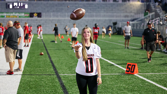 Manager Kayla Smith (6)