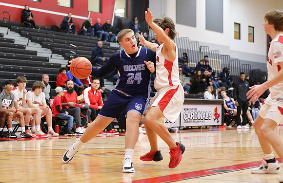 12-13-22 JV vs. Sun Prairie East  (33)