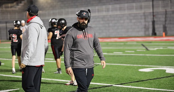 Coach Mike Pogue (2)