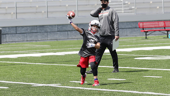 4th Grade A vs. 4th Grade D  (31)