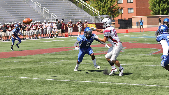 3 UWL 2018 Pre Season Scrmmage vs. U of Dubuque  (52)