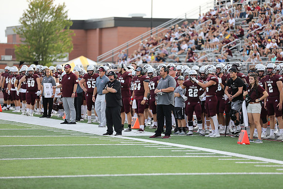 Coach Mike Anderson  (6)