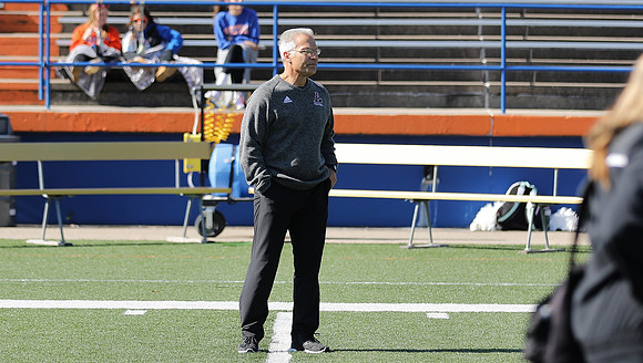 Coach Glenn Wright (1)