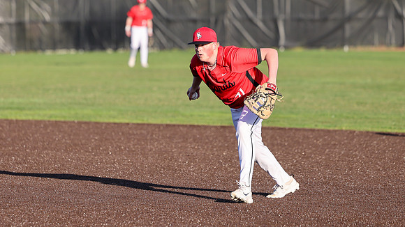 41 Easton Gross (26)