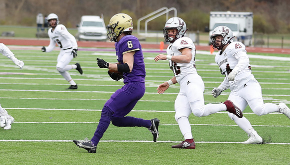 50 Connor Fahnrich (4)