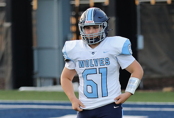 61 Braeden Moore  (10)