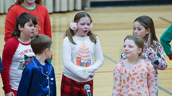 12-6-24 Ariella School Christmas Program (40)
