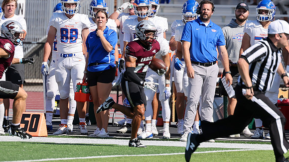 24 Brennan Goralski (9)