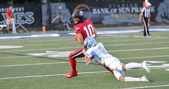 10 Evan Richmond  (33)