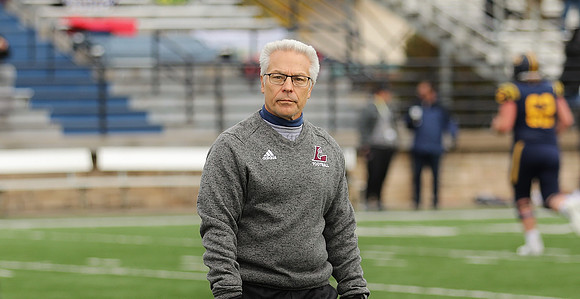 Coach Glenn Wright  (2)