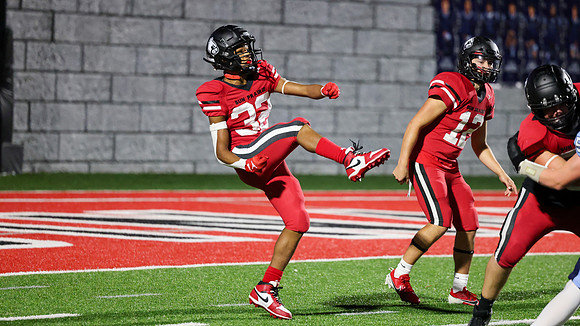 32 Caleb Burdick (6)