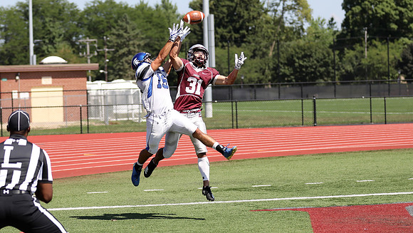 3 UWL 2018 Pre Season Scrmmage vs. U of Dubuque  (17)