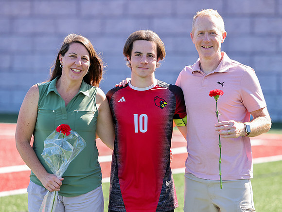 9-28-24 VARSITY (SENIOR NIGHT) vs. Sauk Prairie (29)