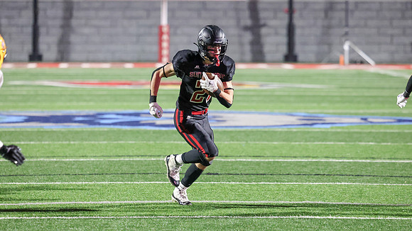 21 Brady Kaufman (5)