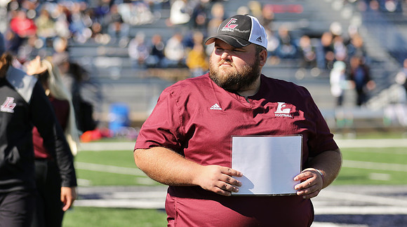 Coach Jake Wright  (7)