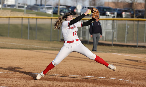 12 Tayler Baker (38)