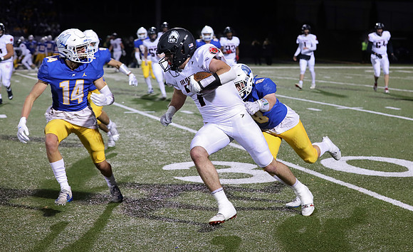 11-12-21 VS. Mukwonago LEVEL 4 Playoff (68)