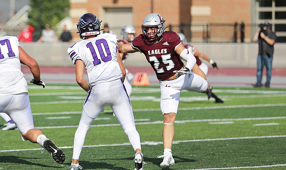 25 Aaron Schmitz (18)