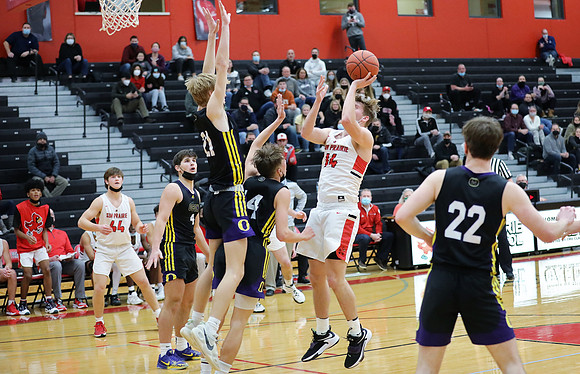 14 Ben Olson (44)
