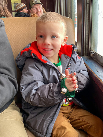 12-3-23 Christmas Train (10)