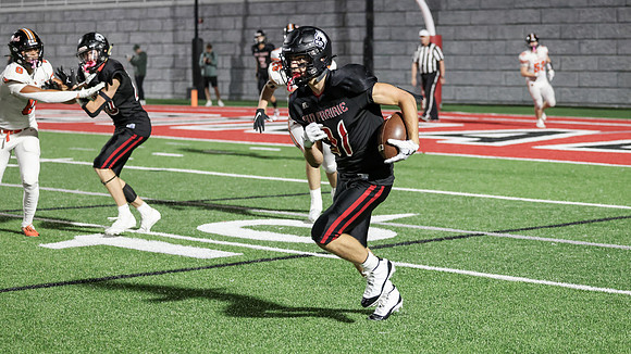 21 Brady Kaufman (26)
