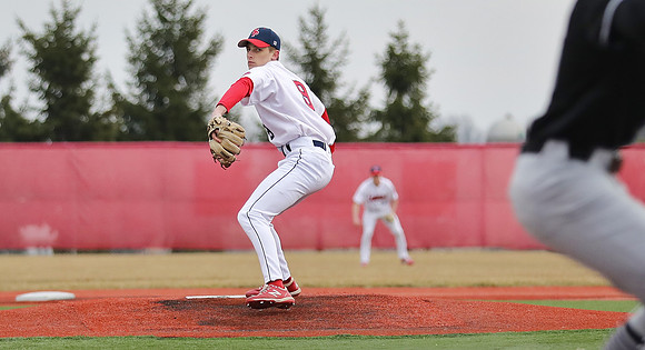 9 Evan Richmond  (26)