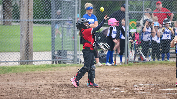 5-21-24 Ariella Baseball Game  (43)