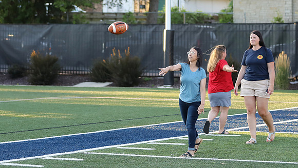 8-10-22 Impactful Woman at Practice Night  (44)