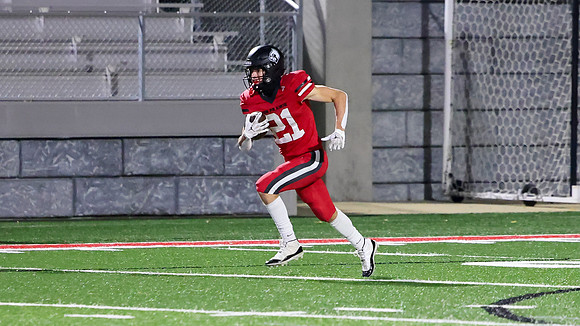 21 Brady Kaufman (7)