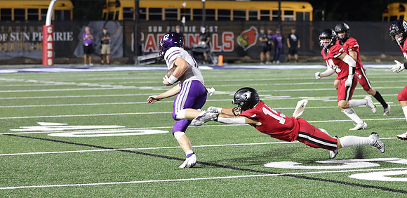 9-2-22 VARSITY vs. Sun Prairie East (47)