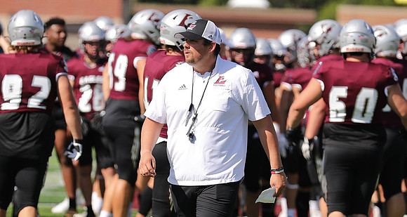 Coach Matt Janus  (19)