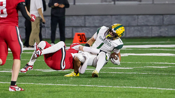 16 Beckham McNary (8)