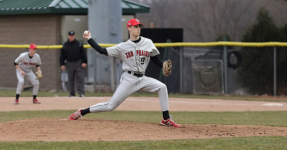 9 Evan Richmond  (6)