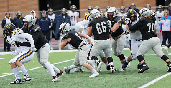 11-13-21 vs. UW Eau Claire  SENIOR DAY & ARMED FORCES DAY  (89)