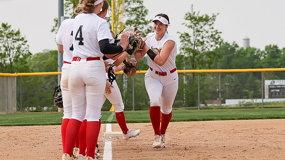 5-14-24 Sun Prairie East Varsity vs. Sun Prairie West  (133)