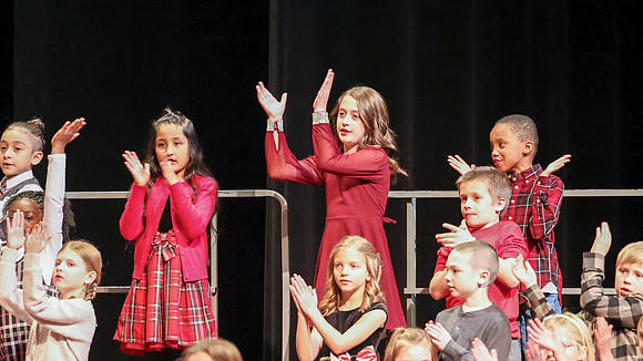 12 -9-24 Kyla School Winter Concert (7)