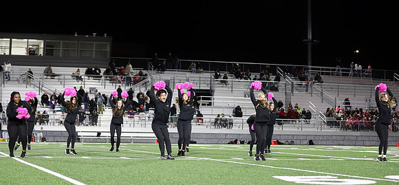 10-22-21 at Varisty Football Game  (81)