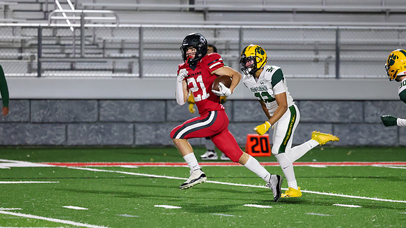 21 Brady Kaufman (40)