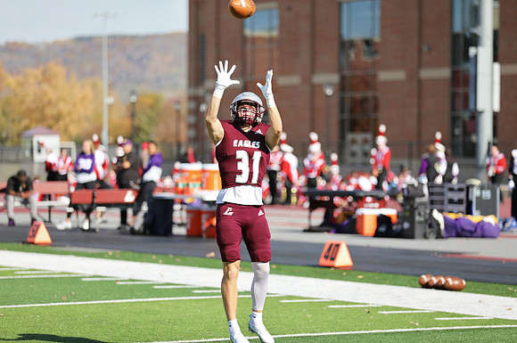 31 Jared Pelishek (2)