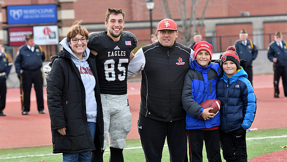 Senior Night 11-3-18 (128)