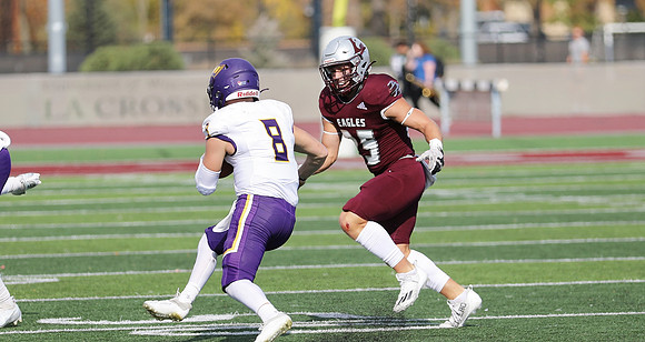 25 Aaron Schmitz (3)