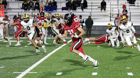 21 Brady Kaufman (16)