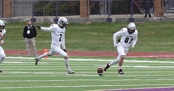 2 Bryce Wesling (9)