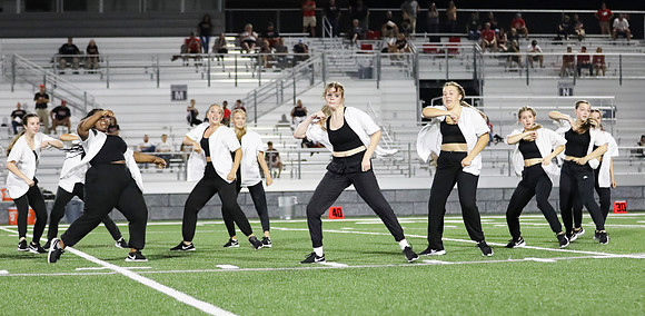8-26-21 VARSITY Dance at Varsity Football Game  (81)