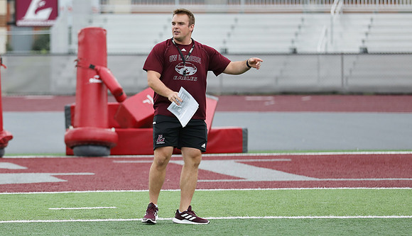 Coach Noah Risch (6)