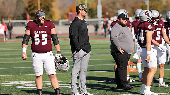 Coach Jarrod Ambrose (2)