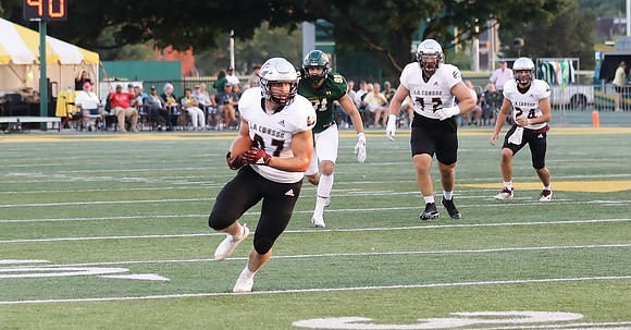 9-17-22 vs. Wayne State  (90)
